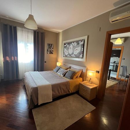 Charme & Relax - Fiera Di Roma - Fiumicino Airport Apartment Ponte Galeria Exterior photo