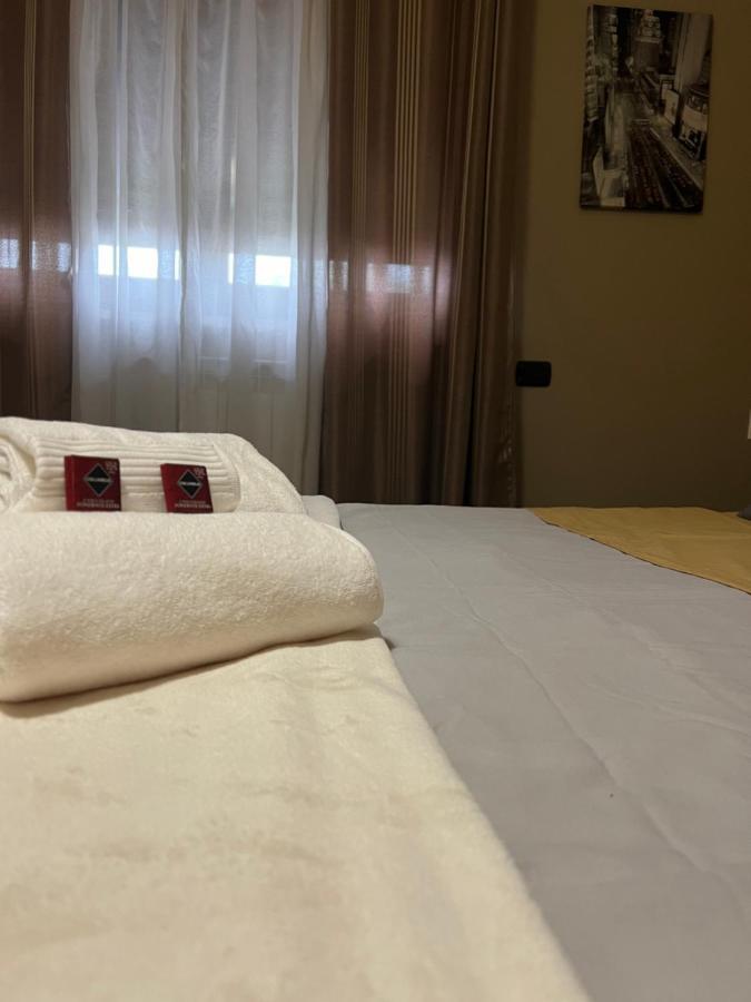 Charme & Relax - Fiera Di Roma - Fiumicino Airport Apartment Ponte Galeria Exterior photo